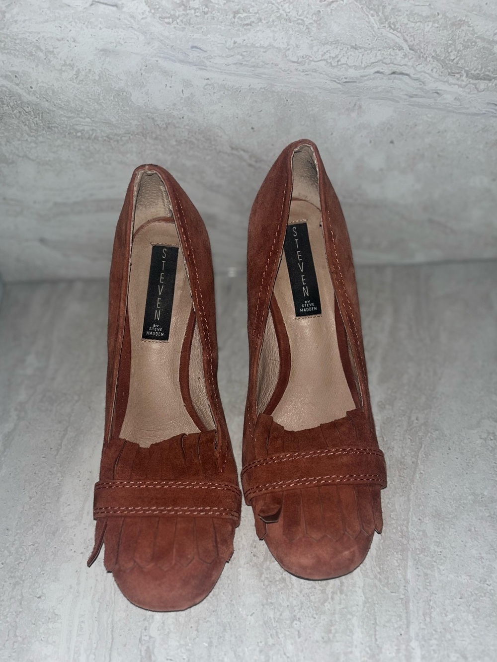 Steve Madden Rust Suede Fringe Pumps